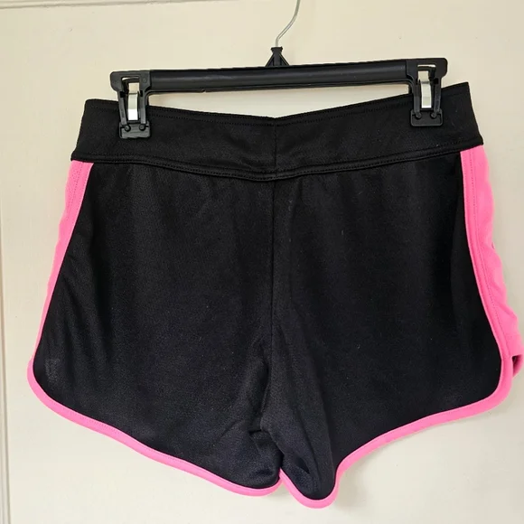 Set of 2 athletic shorts (S & M) - Picture 8 of 9